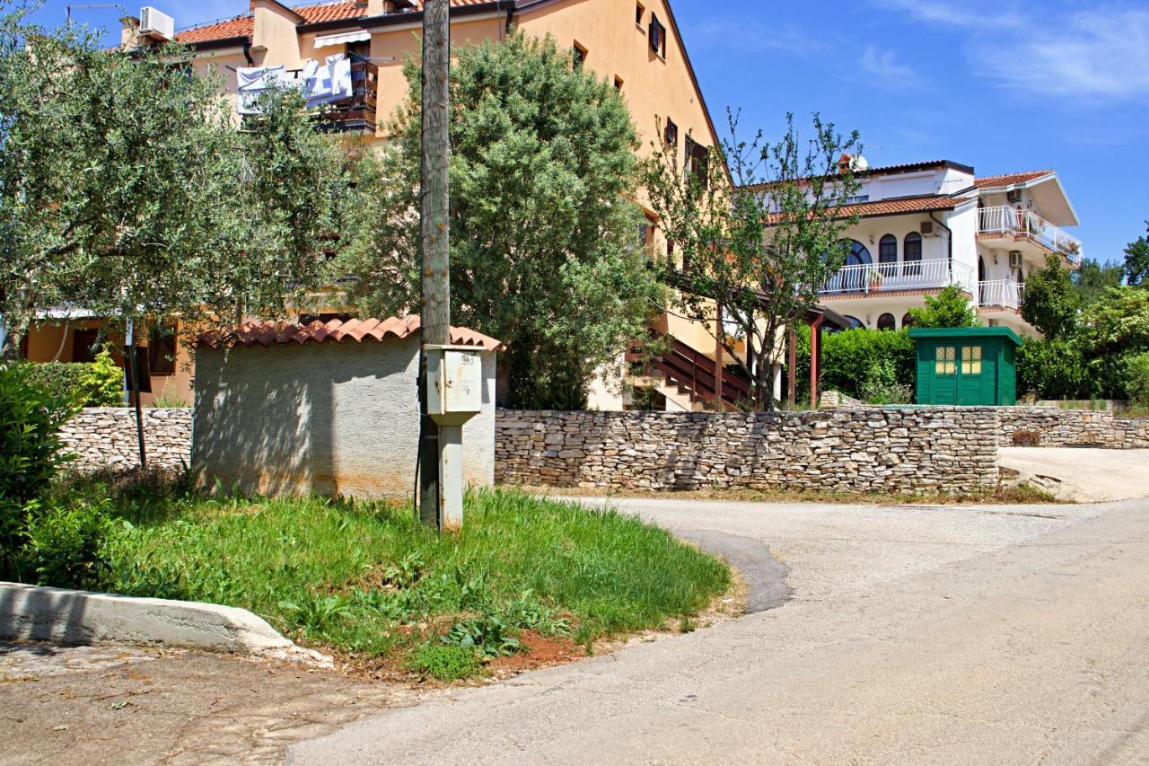 Apartments Kanegra Умаг Экстерьер фото